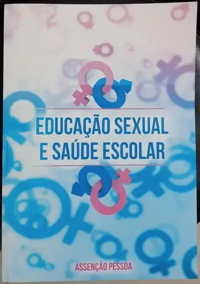 Capa do livro Educação sexual e Saúde Escolar